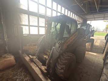 Main image New Holland L228